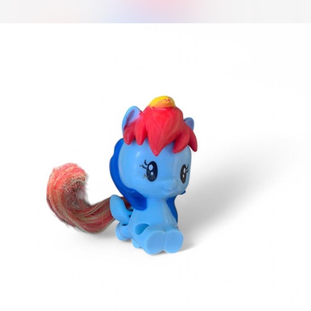 Rainbow Dash my little pony toy